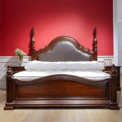 Simple American Design Columnar Bed with Black Leather Solid Wood Frame